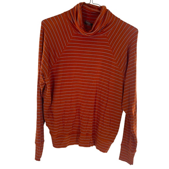 NWT prAna Sol Protect Orange Striped Turtleneck - Size M - Picture 2 of 8